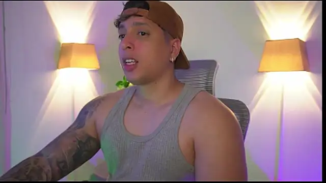 Snapshot of appolo_allen chatting on November 2025 03:45:01 AM appolo allen online show from November 2025 03:45:01 AM