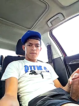 Snapshot of Yoko0381 chatting on October 2025 07:42:02 PM Yoko0381 online show from October 2025 07:42:02 PM