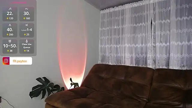 peyton golden1 online show from December 2024 01:13:01 AM