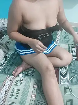 Snapshot of Dreamgirl1211 chatting on September 2025 10:43:02 PM Dreamgirl1211 online show from September 2025 10:43:02 PM