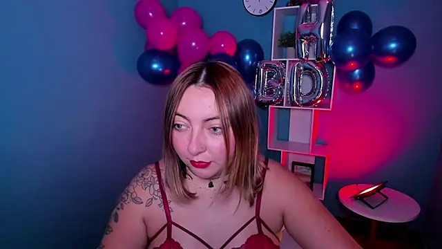 miaawild online show from February 2025 09:11:02 PM