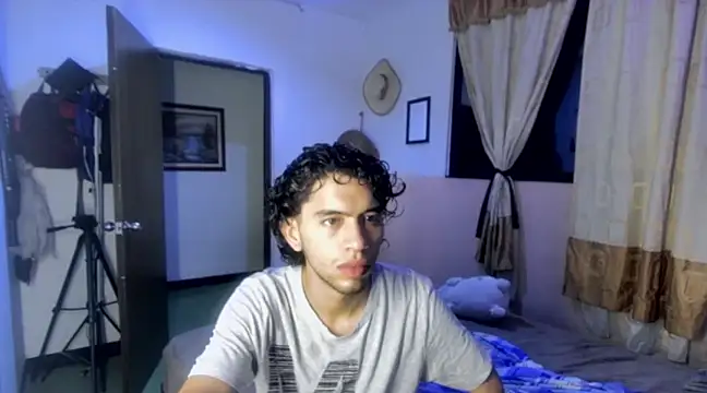 sweet tippot online show from March 2025 03:18:02 AM