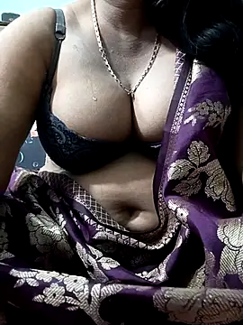 Snapshot of Savita_bhabhii chatting on February 2026 05:39:01 PM Savita bhabhii online show from February 2026 05:39:01 PM