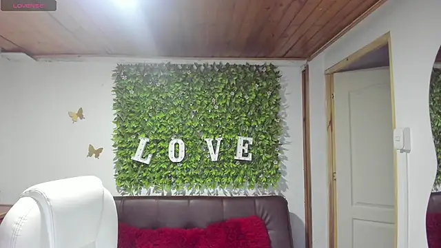 Snapshot of Enma__clark chatting on January 2025 07:08:01 PM Enma clark online show from January 2025 07:08:01 PM