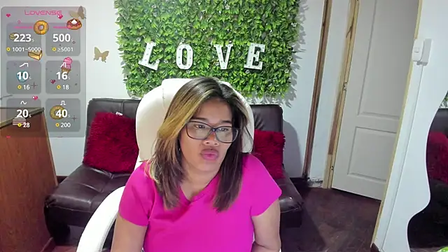 Snapshot of Enma__clark chatting on February 2025 07:16:01 PM Enma clark online show from February 2025 07:16:01 PM