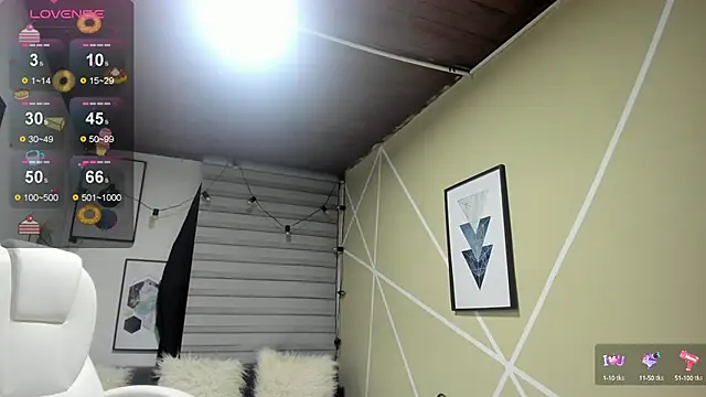 Snapshot of Enma__clark chatting on September 2025 04:14:01 AM Enma clark online show from September 2025 04:14:01 AM