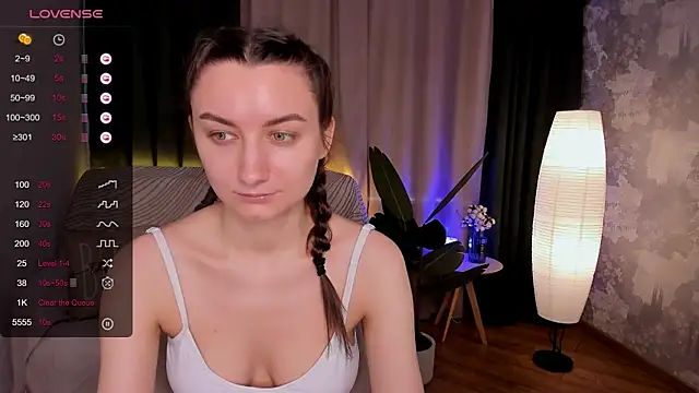 Snapshot of annacooleman chatting on February 2025 08:58:01 AM annacooleman online show from February 2025 08:58:01 AM