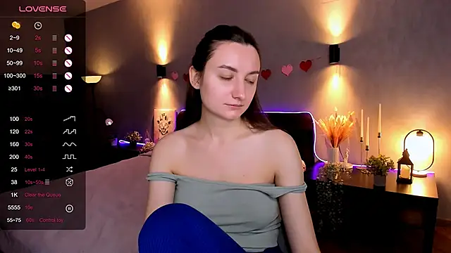 Snapshot of annacooleman chatting on October 2025 02:23:02 AM annacooleman online show from October 2025 02:23:02 AM