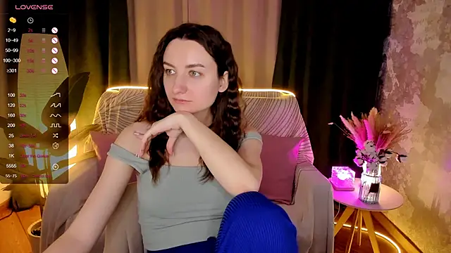 Snapshot of annacooleman chatting on November 2025 02:12:01 AM annacooleman online show from November 2025 02:12:01 AM