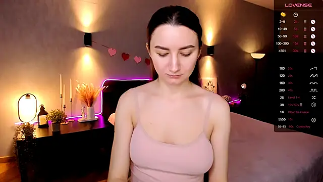 Snapshot of annacooleman chatting on November 2025 02:33:02 AM annacooleman online show from November 2025 02:33:02 AM