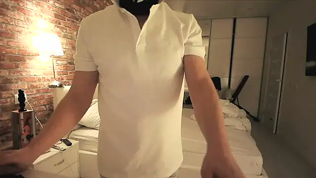 Alexxxx1086 online show from October 2025 01:05:02 AM