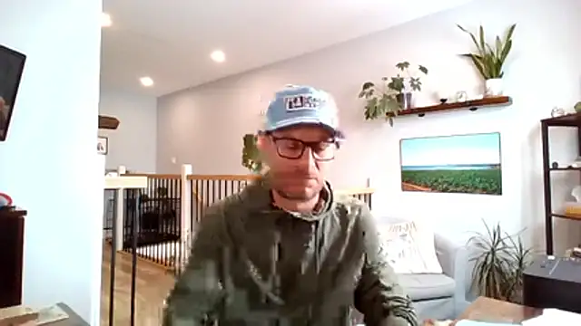 Snapshot of Bigdicktrav902 chatting on January 2026 02:55:02 PM Bigdicktrav902 online show from January 2026 02:55:02 PM