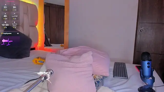 brendaruiz online show from October 2025 12:00:02 PM