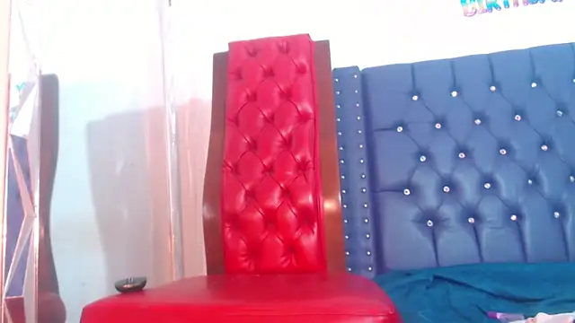 Queennwenn online show from November 2025 11:38:02 AM