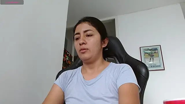 danna peterson1 online show from November 2025 01:09:02 PM