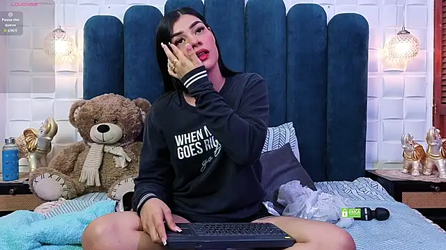 Maguy Mistress online show from February 2026 12:01:01 PM