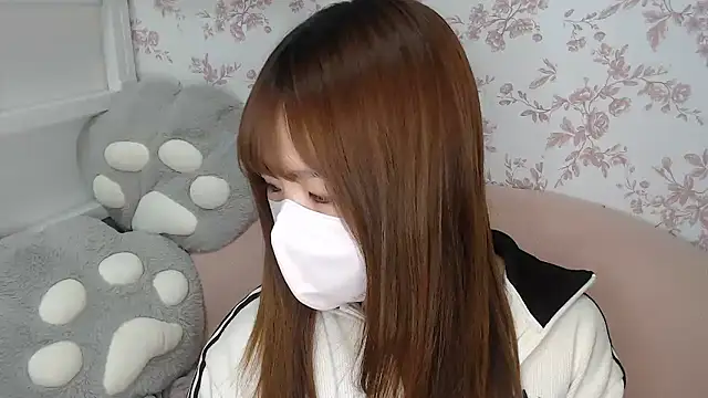 Snapshot of mei_hosina chatting on May 2026 06:10:01 AM mei hosina online show from May 2026 06:10:01 AM