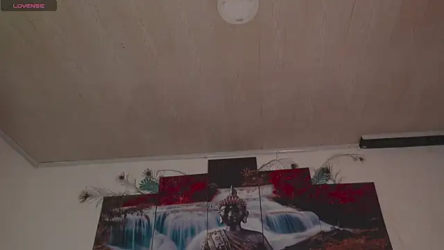 Snapshot of ariana-white- chatting on February 2026 01:48:01 AM ariana-white- online show from February 2026 01:48:01 AM