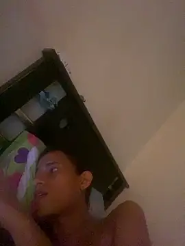 AlexaWarner online show from December 2025 04:01:01 PM