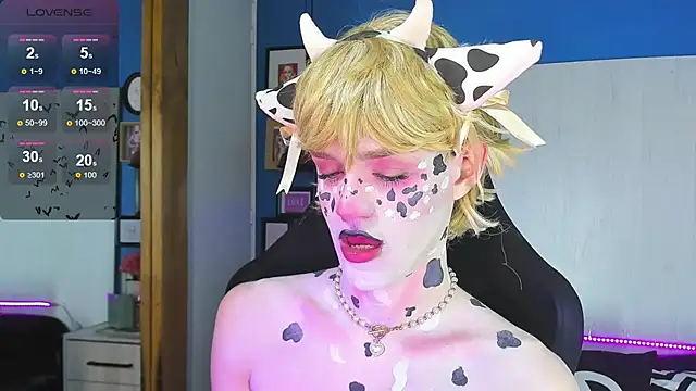 VladHellsing4 online show from October 2025 02:40:01 PM