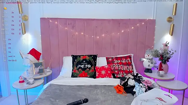 MilaVoxx online show from December 2024 06:00:01 AM