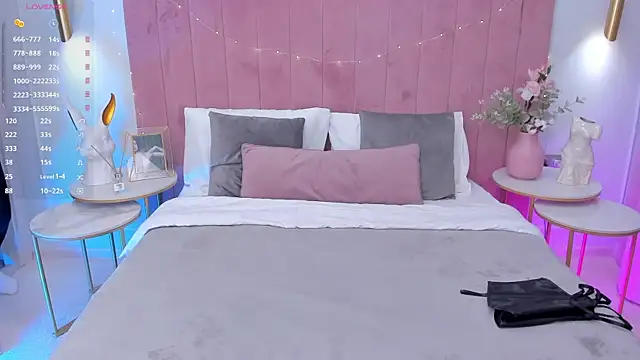 MilaVoxx online show from March 2025 05:43:02 AM