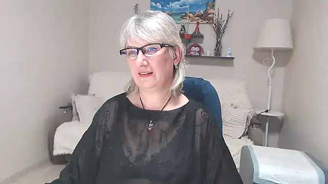 Snapshot of FleurMays chatting on July 2026 09:58:01 AM FleurMays online show from July 2026 09:58:01 AM
