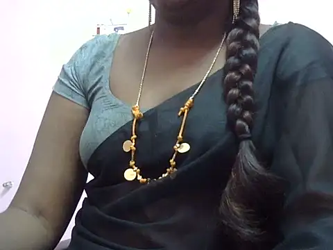 Hot akshara online show from January 2026 03:17:01 PM