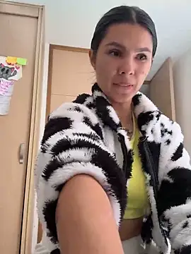 Snapshot of SofiaG_ chatting on December 2024 05:33:01 PM SofiaG online show from December 2024 05:33:01 PM