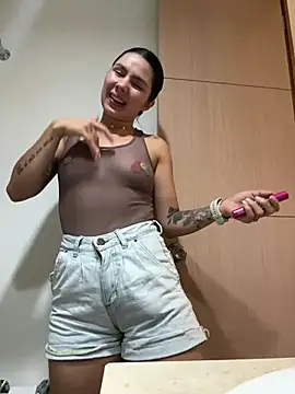 Snapshot of SofiaG_ chatting on December 2024 03:00:01 PM SofiaG online show from December 2024 03:00:01 PM