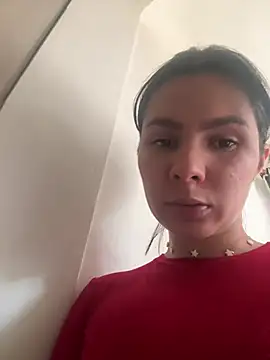 Snapshot of SofiaG_ chatting on December 2024 06:52:02 PM SofiaG online show from December 2024 06:52:02 PM