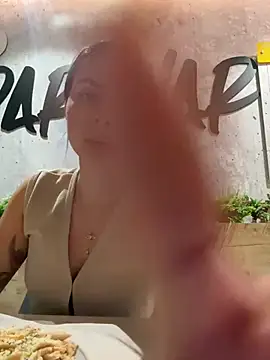 Snapshot of SofiaG_ chatting on February 2025 01:25:02 AM SofiaG online show from February 2025 01:25:02 AM