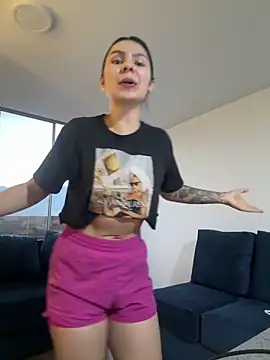 Snapshot of SofiaG_ chatting on February 2025 10:47:02 PM SofiaG online show from February 2025 10:47:02 PM