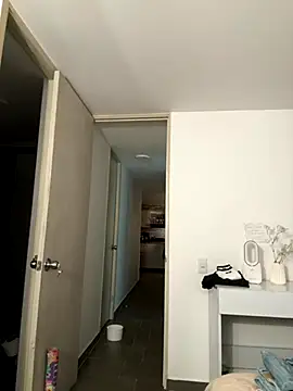 Snapshot of SofiaG_ chatting on September 2025 01:27:02 AM SofiaG online show from September 2025 01:27:02 AM