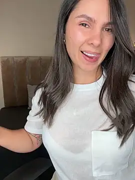 SofiaG  online show from October 2025 08:36:02 PM