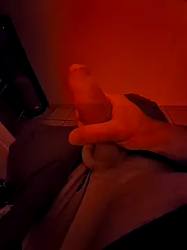 Snapshot of alpha_hard chatting on September 2025 05:48:01 PM alpha hard online show from September 2025 05:48:01 PM