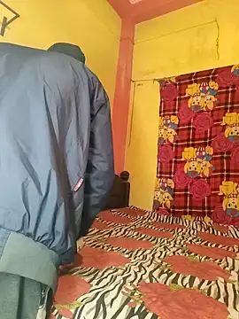 Hunter boy9 online show from December 2025 12:05:02 AM