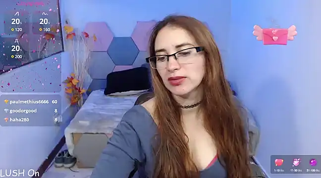 Snapshot of CharloteTaylor_ chatting on January 2025 06:46:02 AM CharloteTaylor online show from January 2025 06:46:02 AM