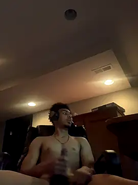 ZADDY48 online show from November 2025 07:41:01 AM