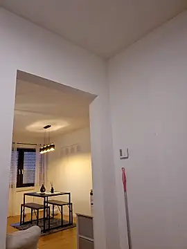 Jujuicy 97 online show from February 2026 09:02:01 AM