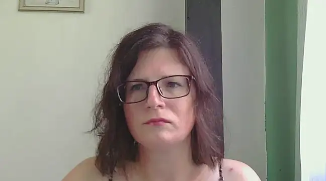 Snapshot of CrimsonMistress chatting on December 2024 12:51:02 AM CrimsonMistress online show from December 2024 12:51:02 AM