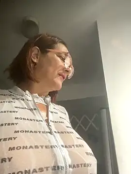 anastasia and jordan online show from September 2025 09:14:01 AM