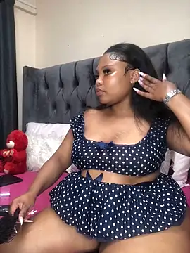 Anaelle24 online show from October 2025 08:28:01 AM