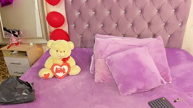 Snapshot of Kharla_Marin chatting on March 2025 02:50:01 AM Kharla Marin online show from March 2025 02:50:01 AM