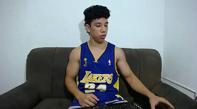 Snapshot of ethan_noir chatting on February 2025 11:13:02 PM ethan noir online show from February 2025 11:13:02 PM