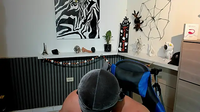 Daemon21 online show from October 2025 02:56:02 AM