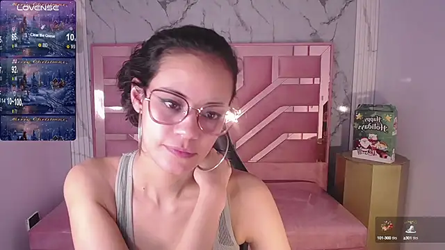 Snapshot of Tyna_ch chatting on December 2024 01:36:02 AM Tyna ch online show from December 2024 01:36:02 AM