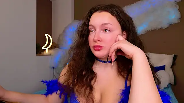 GloriNichols online show from November 2025 06:34:02 AM