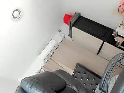 Selene14 online show from September 2025 07:14:02 PM