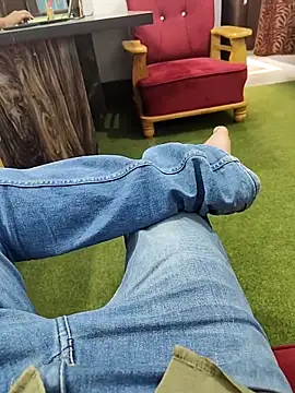 Snapshot of biharihotlund chatting on February 2025 08:20:01 AM biharihotlund online show from February 2025 08:20:01 AM